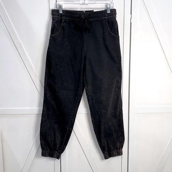Kancan Tatiana Ultra High Rise Joggers NWT Black Acid Wash Size L - Picture 12 of 17